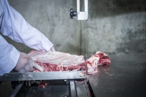 Improving Productivity in Australian Abattoirs with Kentmaster’s Electric Saws